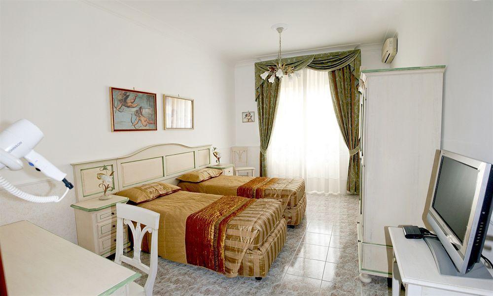 רומא B&B Cupido מראה חיצוני תמונה